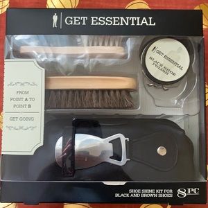 Men’s essentials kit shoe brush cloth horn polish